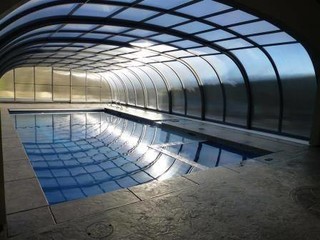 High Pool Enclosure Design